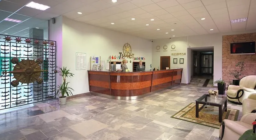 Tourist Hotel مينسك